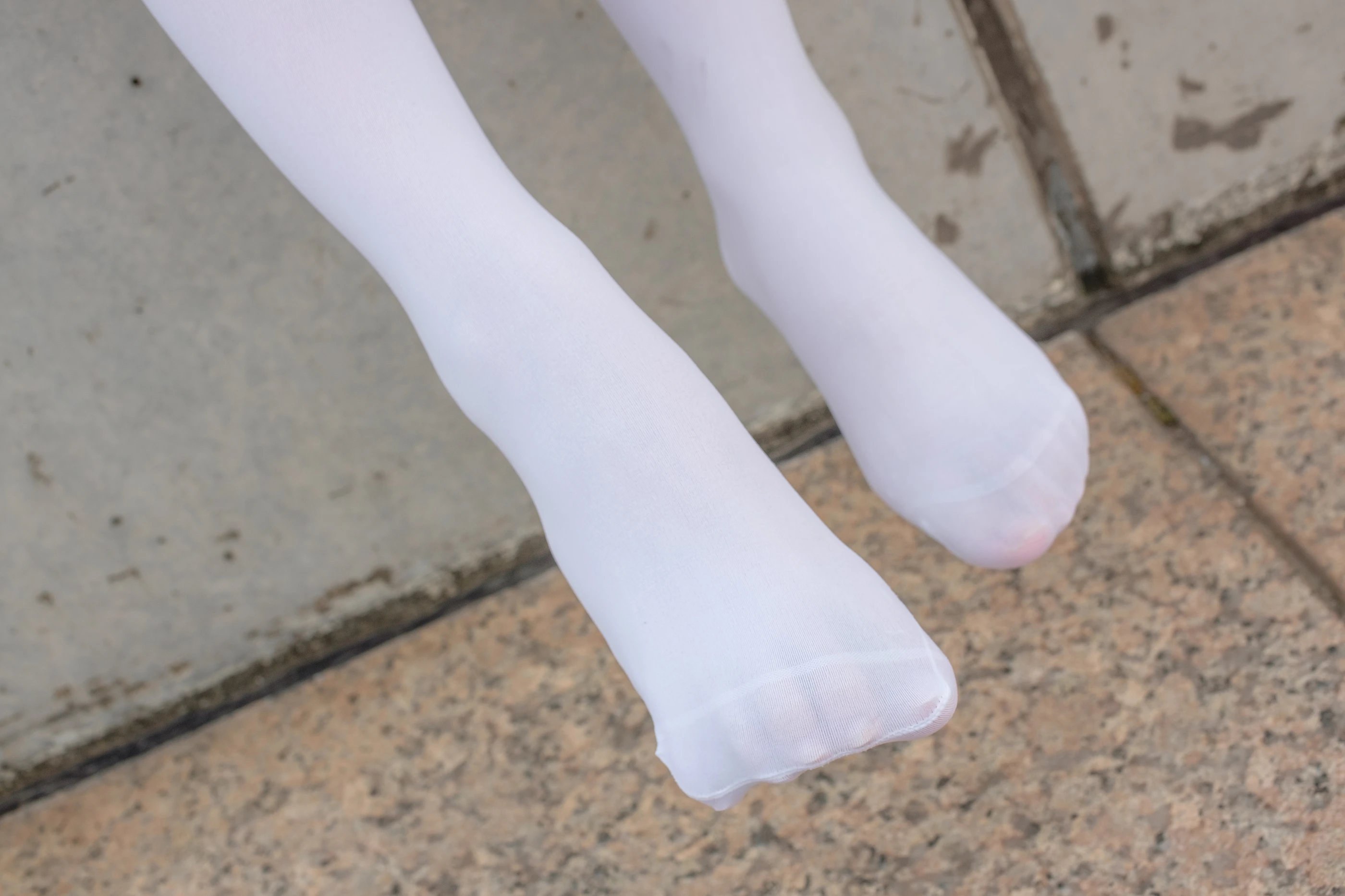 森萝财团 R15-040 [131P]插图2